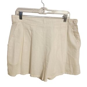 Max Studio | Women's Classic White Linen Blend Shorts (Size XL)